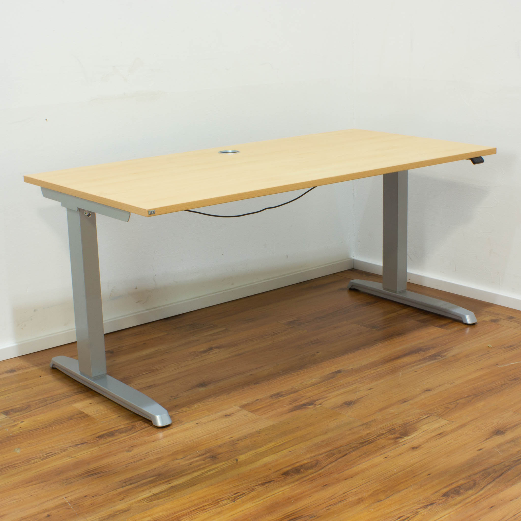 Hund E-Schreibtisch - 160 x 80 cm - Platte buche - T-Fußgestell Silber