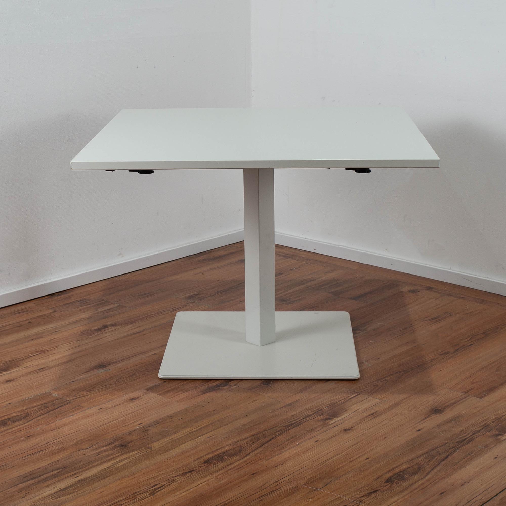 Assmann Besprechungstisch weiß 100 x 100 cm - koppelbar mit weiteren Tischen - Gestell weiß 