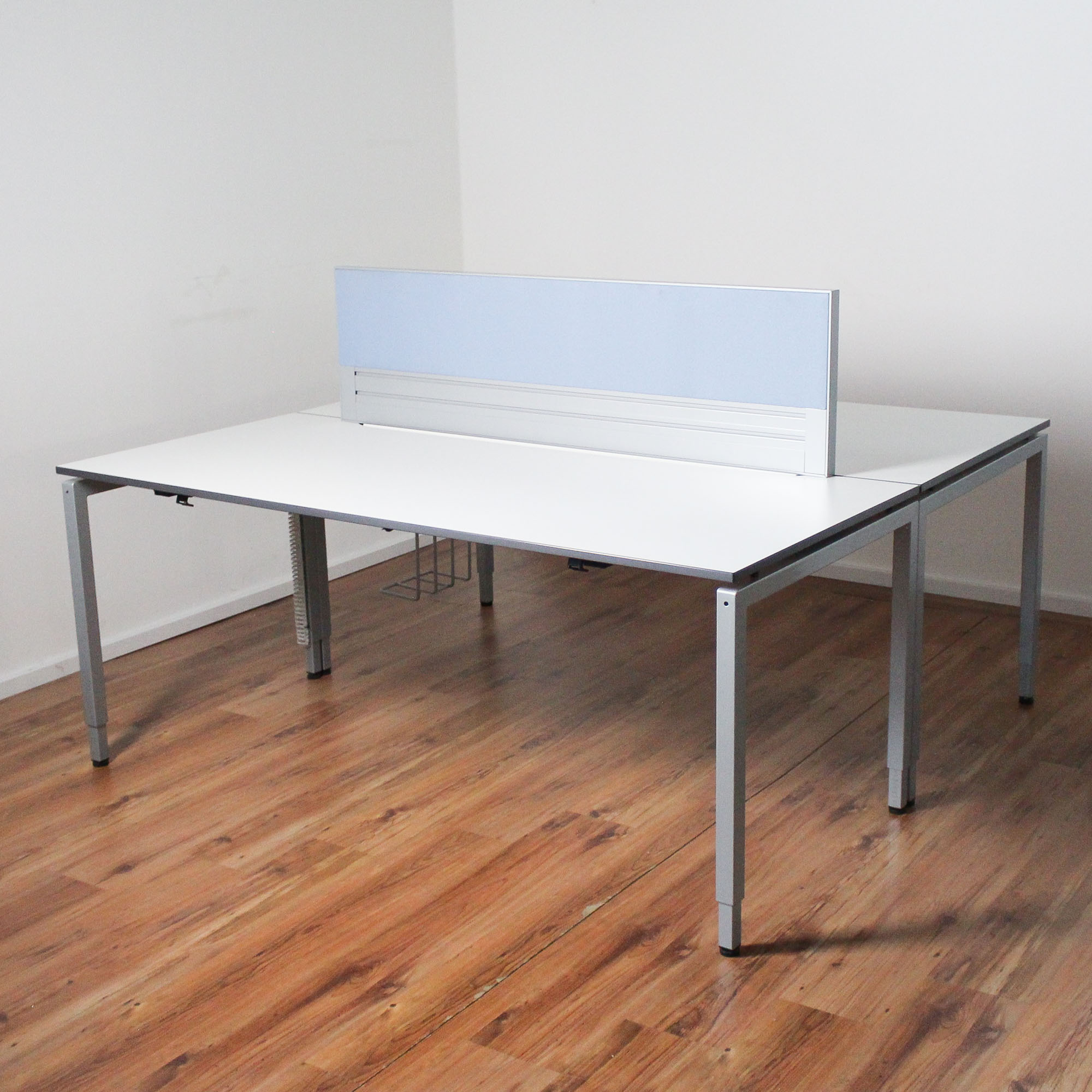 VS Doppel-Arbeitsplatz - Schreibtisch - 2 x 180x80 cm - mit Trennwand