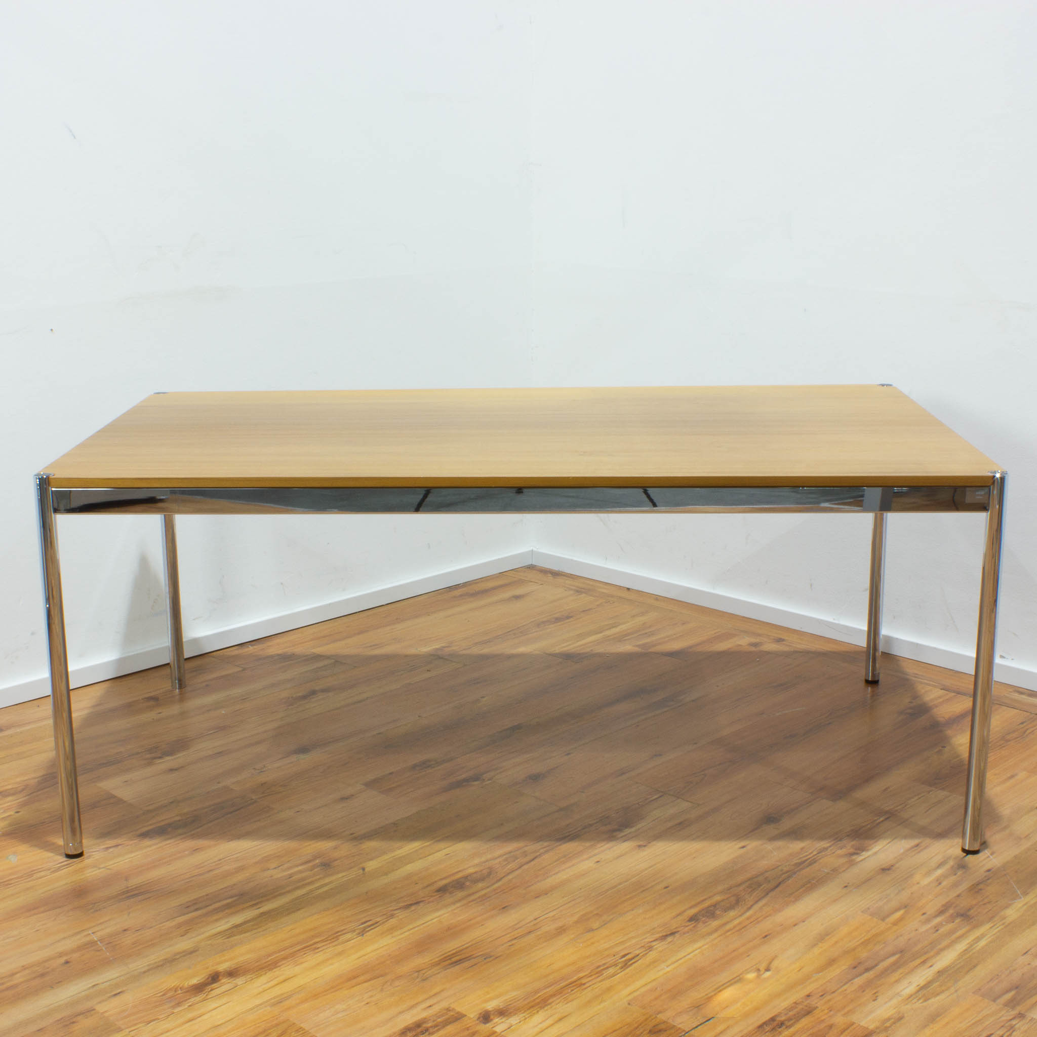 USM Haller Schreibtisch - Tischplatte buche - gebraucht - 175 x 100 cm