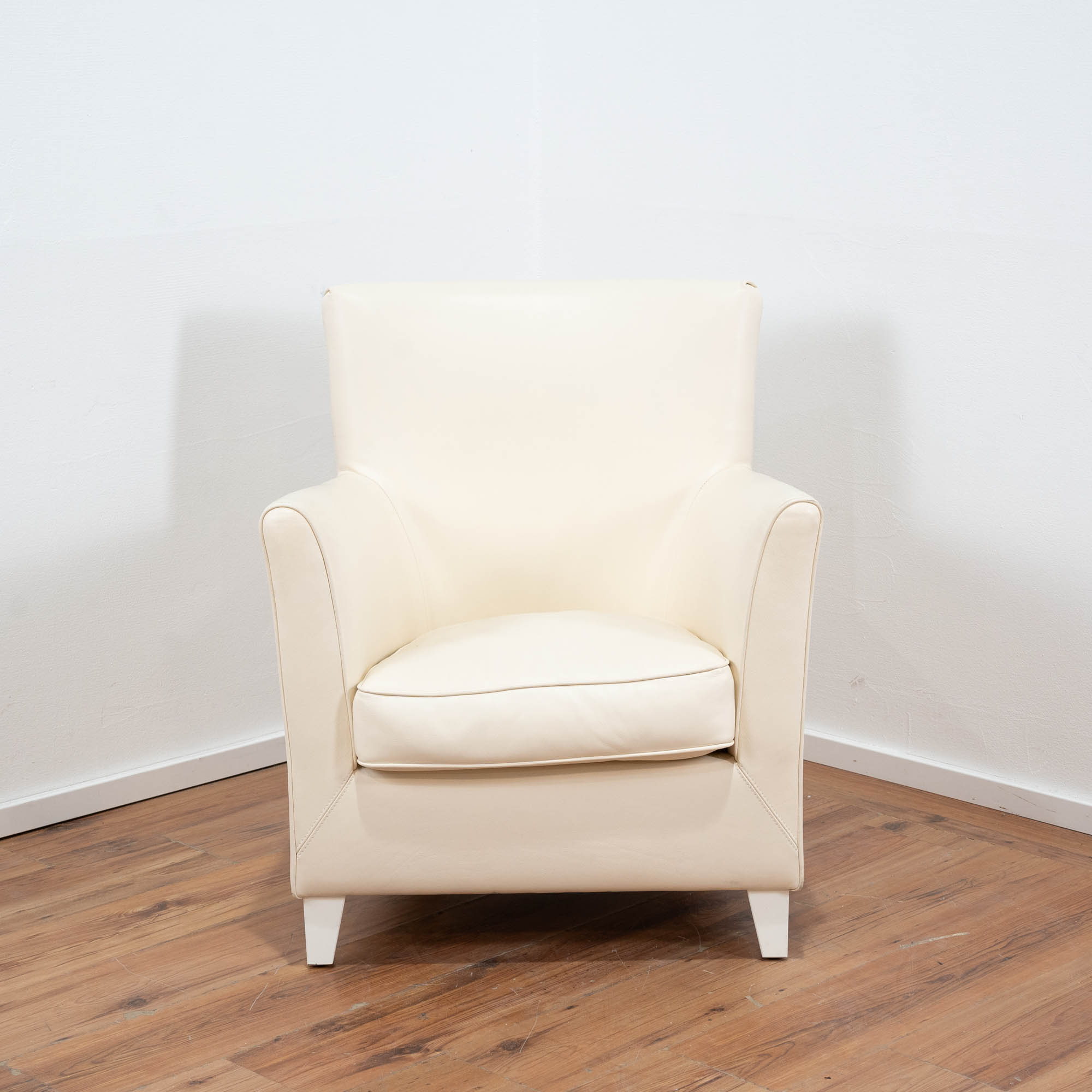 Sessel Leder creme - mit Armlehnen - Sitzhöhe: 47 cm 