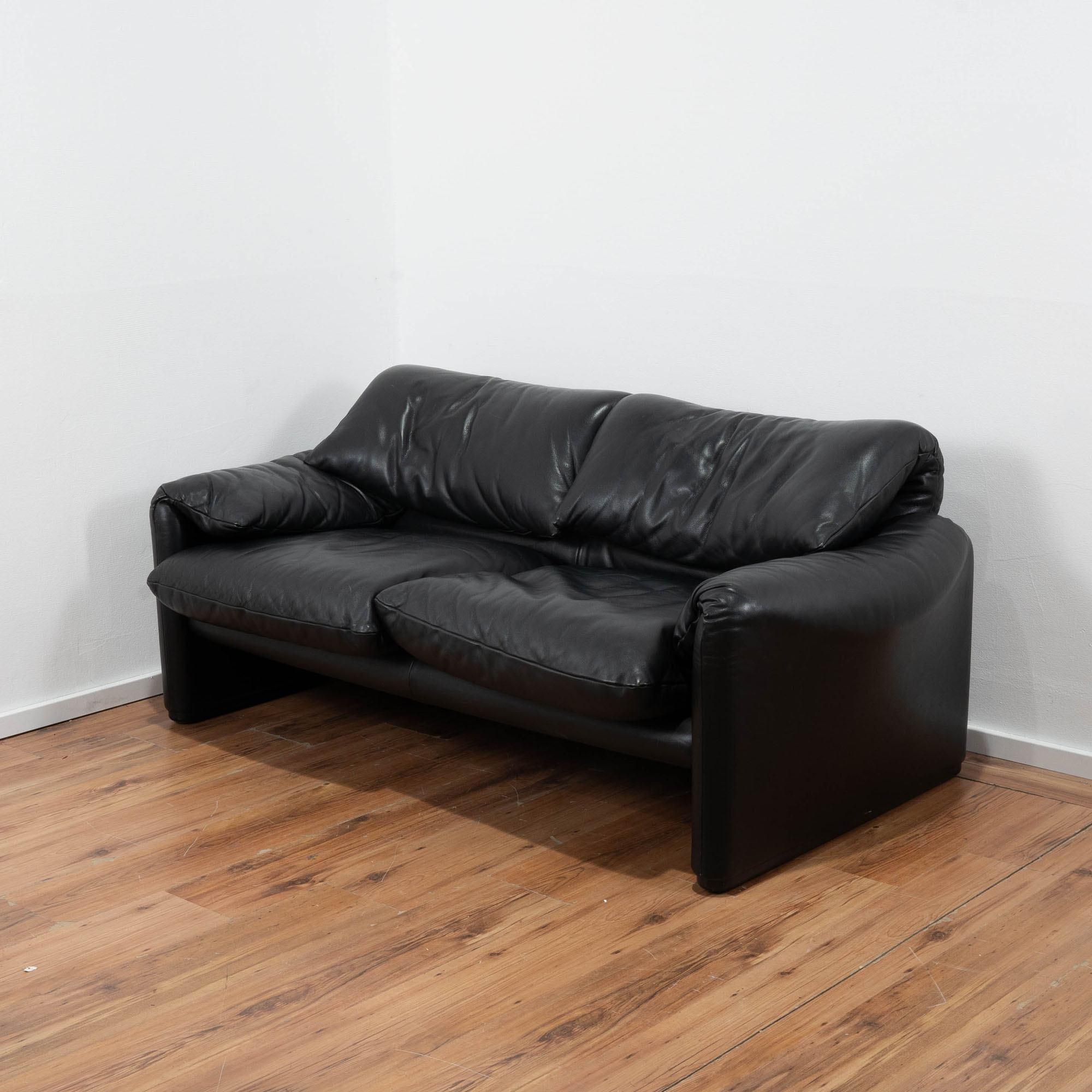 Cassina "Maralunga" 2-Sitzer Sofa Leder schwarz