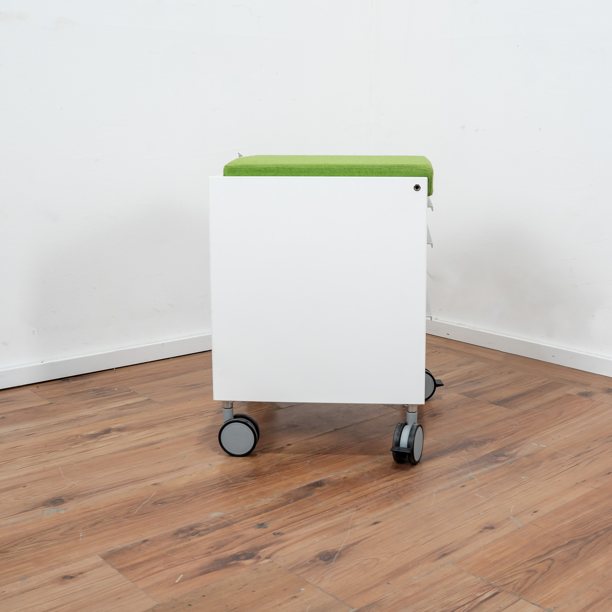 Vario Rollcontainer weiß mit grünem Sitzkissen - 3 Schubladen 