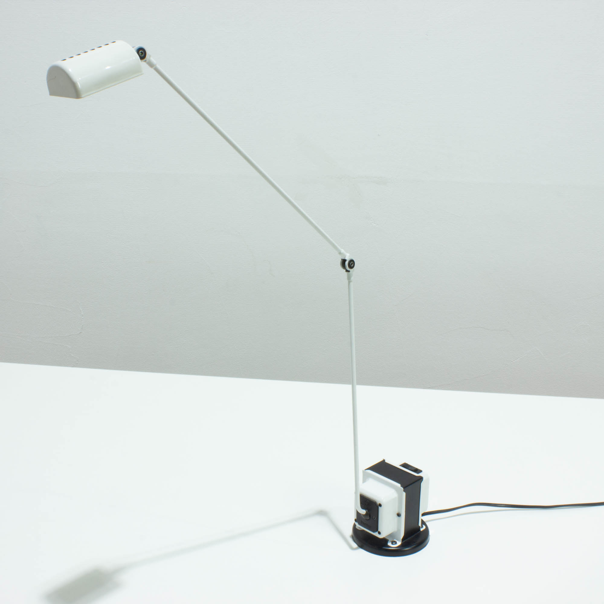 Lumina Design-Schreibtischlampe weiß